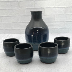 Sake set in Midnight Sky