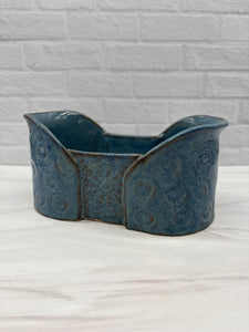 Bathtub planter