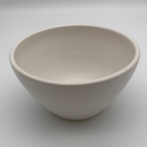 Rice bowls in White Stoneware