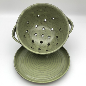 Berry Bowl in Yellow Green