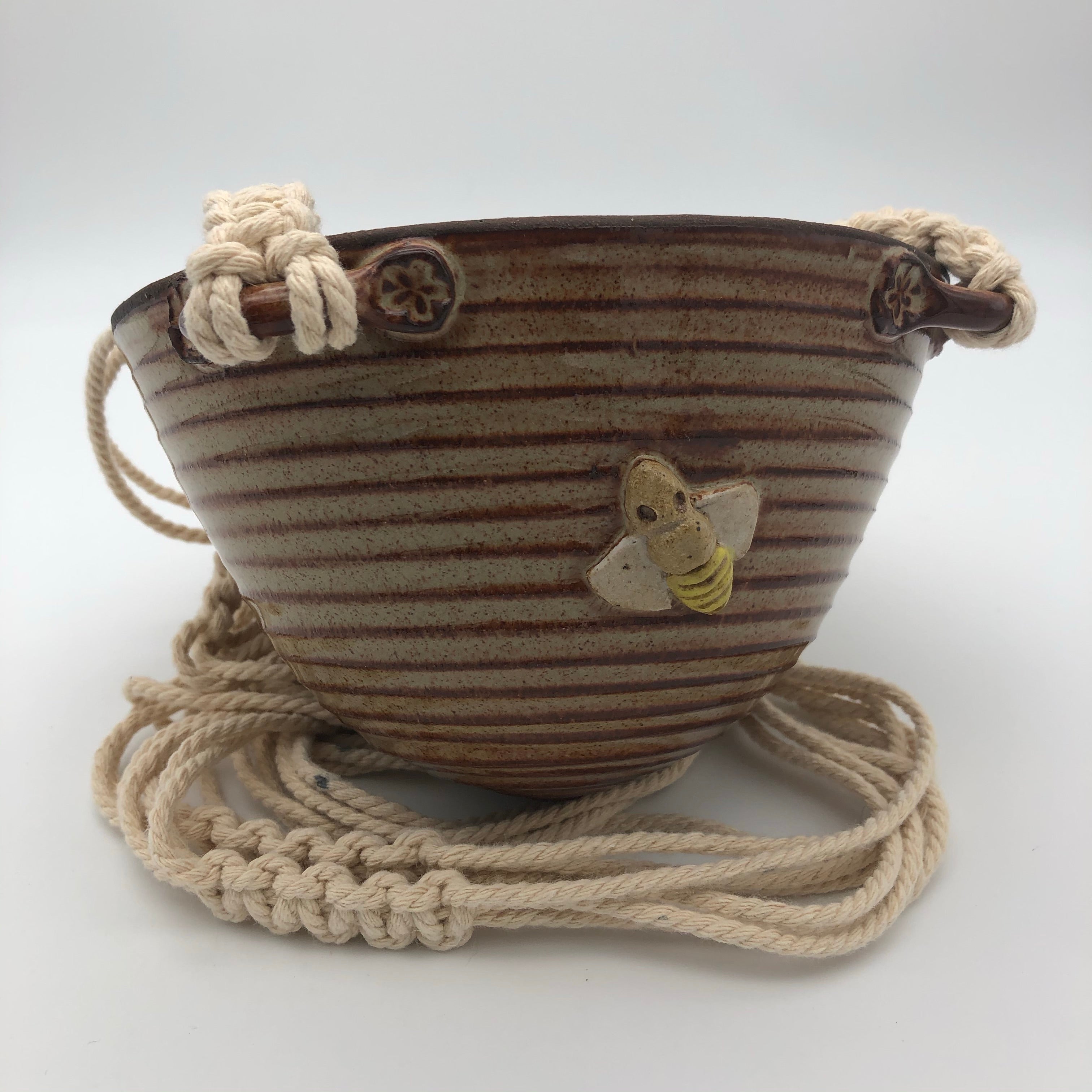 bee hanging planter Macrame Hanging Planter