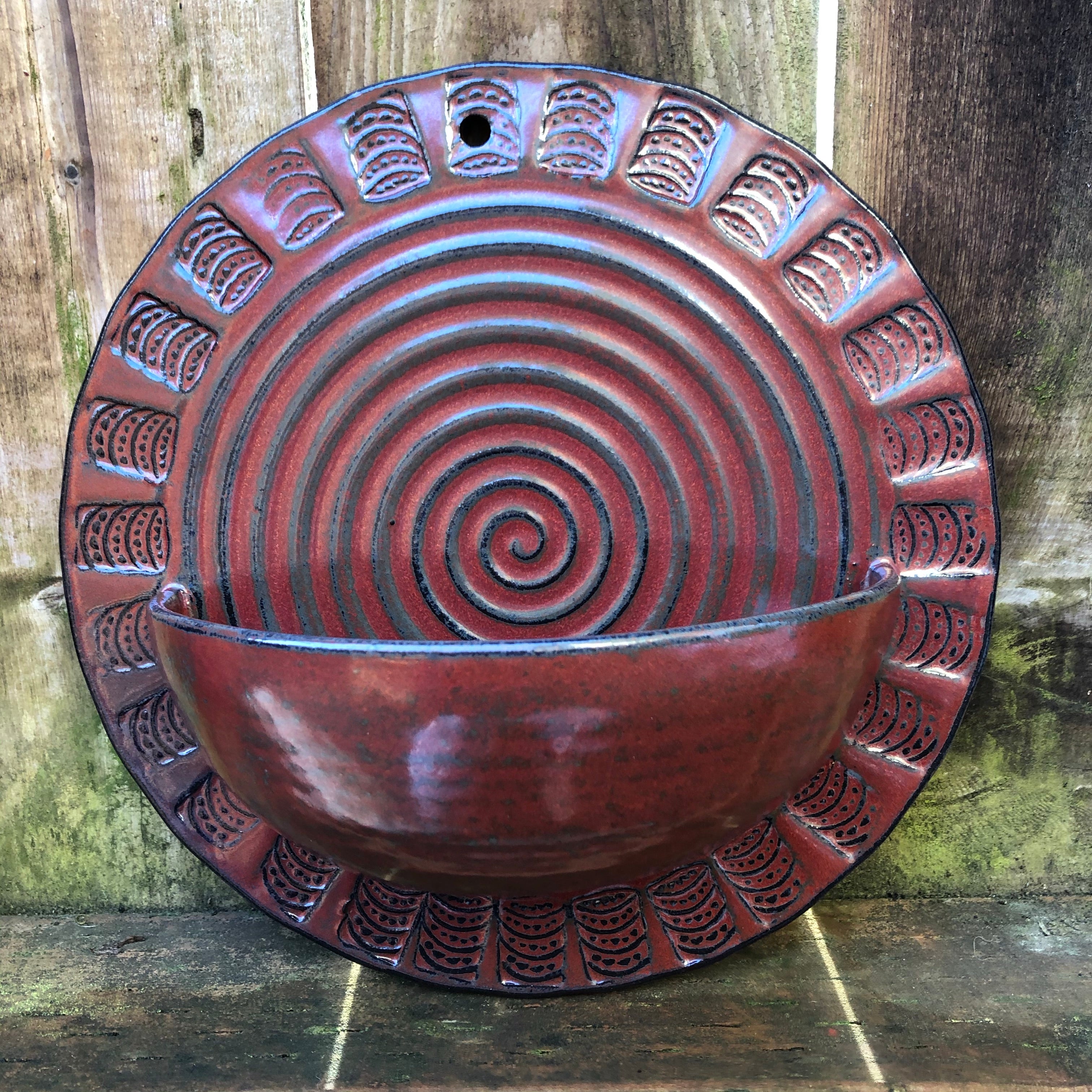 circle wall hanging planter Round Wall Hanging Planter in Ancient Jasper – S.Marotta Pottery