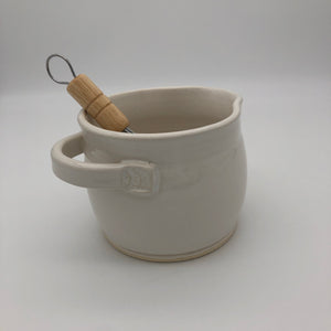 Whisking Bowls in White Stoneware